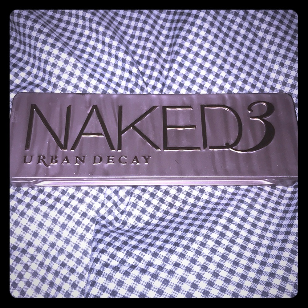 Urban decay eyeshadow pallet